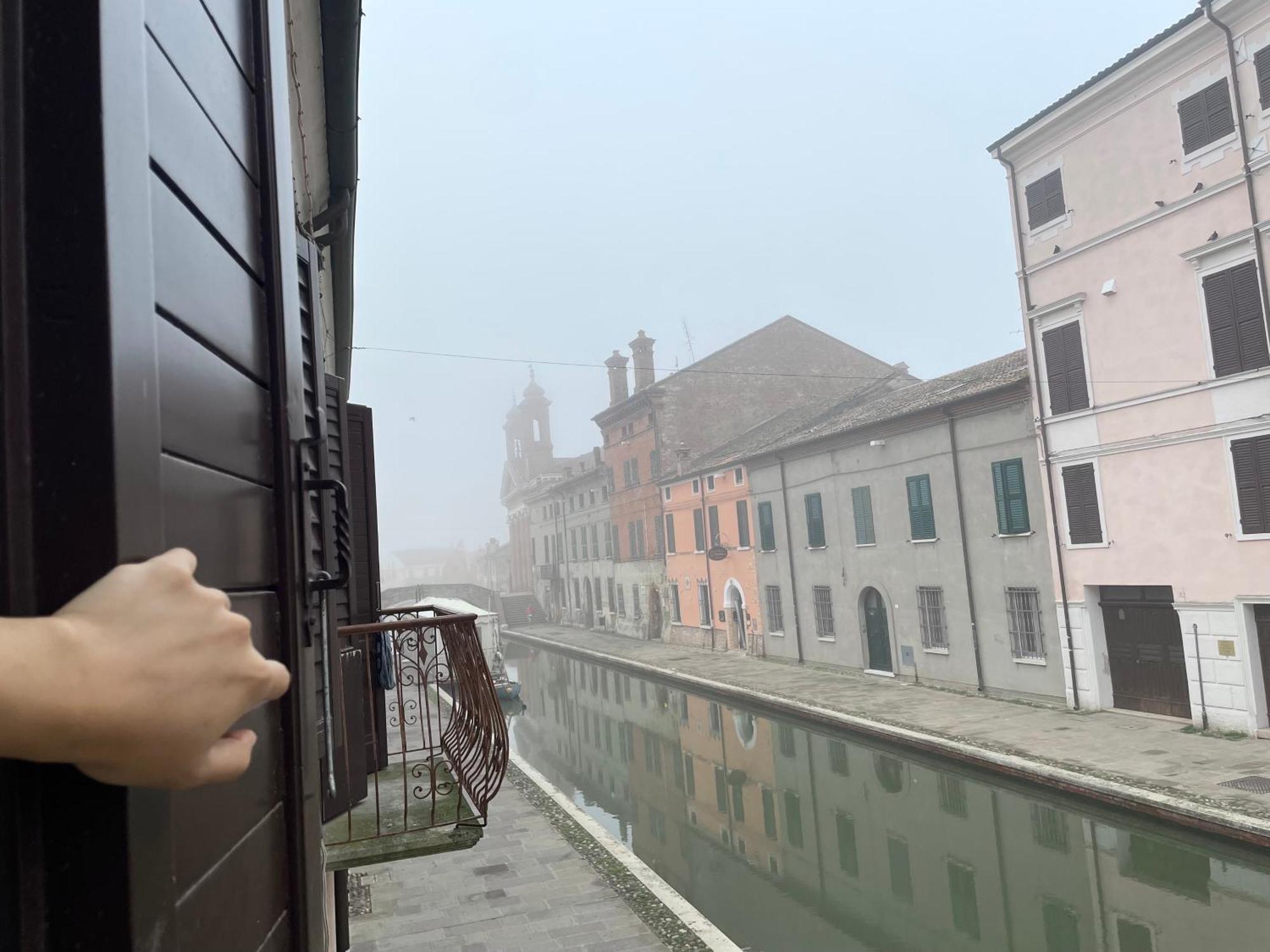 L'Encanto De Luna -Una Casa Autentica Comacchiese Comacchio Bagian luar foto